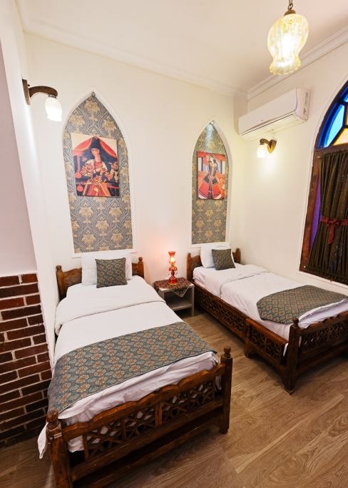 اتاق دو تخته تویین کاروانسرا